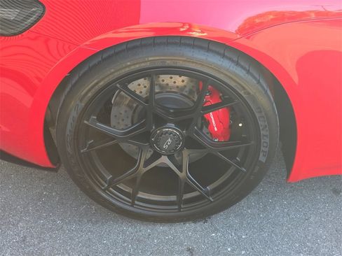 Certified 2025 Porsche 718 Cayman GT4 RS image 14