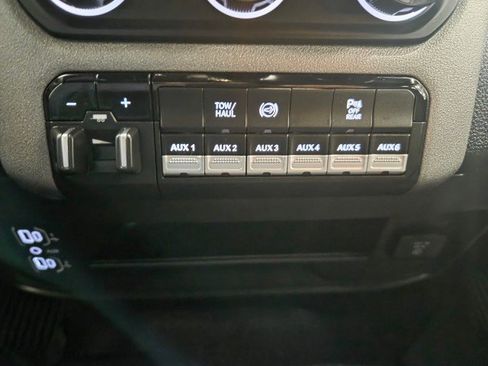 Used 2024 RAM 3500 Tradesman w/ Chrome Appearance Group image 50