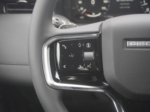 New 2026 Land Rover Discovery Sport Landmark AWD/4WD image 12