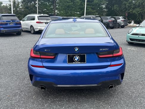 Used 2020 BMW 330i xDrive Sedan w/ M Sport Package AWD/4WD image 5