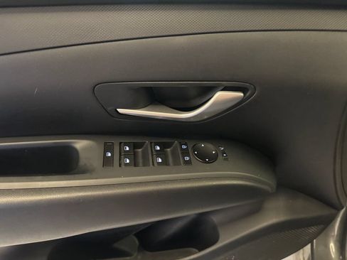 Used 2025 Hyundai Tucson SEL AWD/4WD image 19