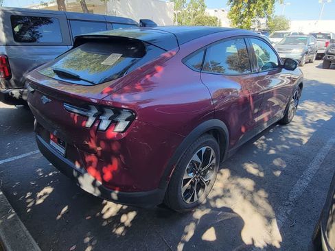 Used 2025 Ford Mustang Mach-E Select AWD/4WD image 7