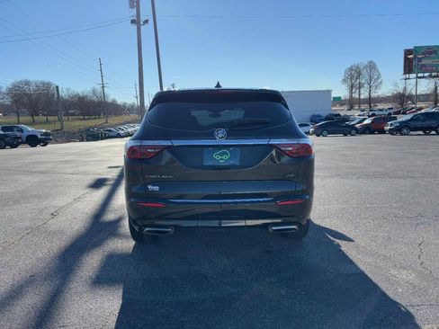 Certified 2023 Buick Enclave Essence w/ Experience Buick Package image 4