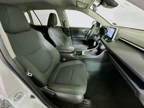 Certified 2024 Toyota RAV4 LE image 25