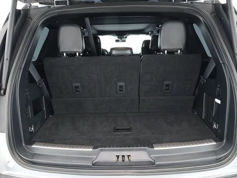 Used 2021 Lincoln Navigator Reserve w/ Luxury Package image 22