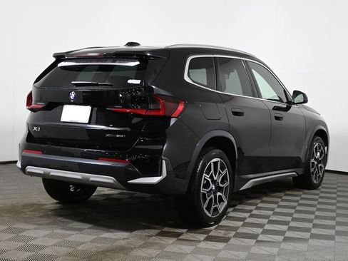 Used 2025 BMW X1 xDrive28i w/ Technology Package image 7