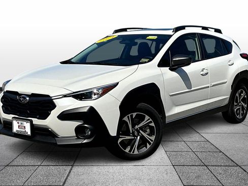Used 2024 Subaru Crosstrek 2.0i Premium image 12
