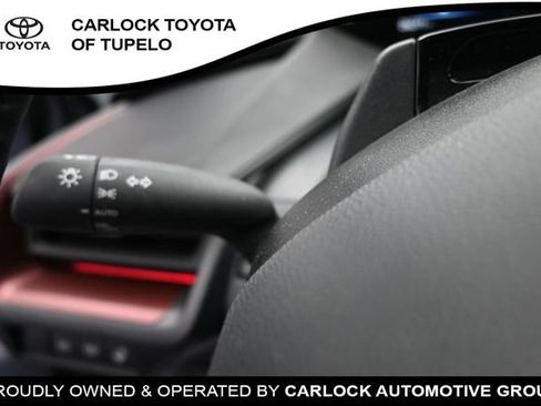 Used 2025 Toyota Prius Plug-In Hybrid FWD image 21