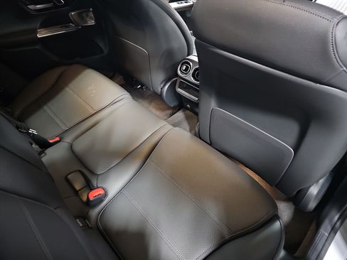 New 2026 Mercedes-Benz GLC 300 image 11