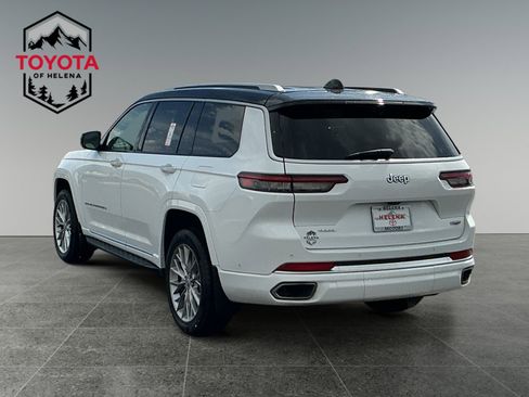 Used 2023 Jeep Grand Cherokee L Summit w/ Advanced Protech Group IV image 3