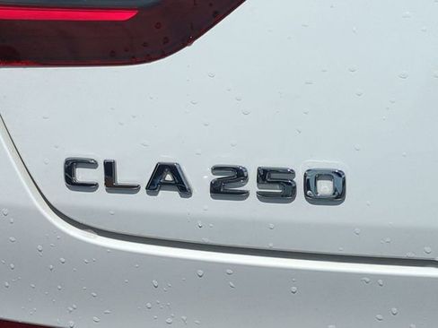 Used 2025 Mercedes-Benz CLA 250 image 13