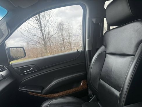 Used 2016 Chevrolet Tahoe LTZ image 38