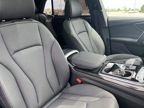 Certified 2026 Audi Q8 Premium Plus w/ Premium Plus Package AWD/4WD image 35
