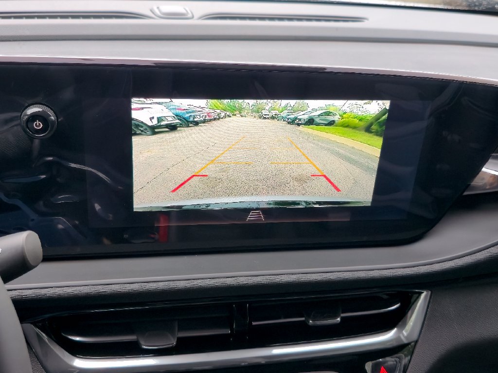New 2026 Buick Envista Sport Touring w/ Convenience I Package FWD image 15