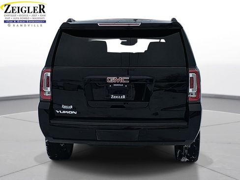 Used 2018 GMC Yukon SLE w/ HD Trailering Package image 6