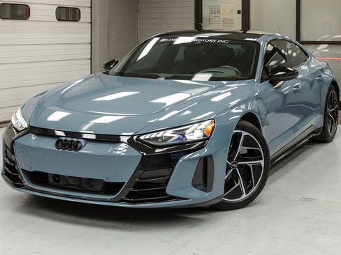 Used 2023 Audi RS e-tron GT w/ Carbon Performance Package image 14