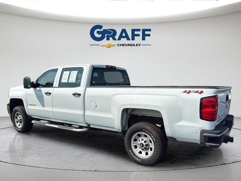 Used 2019 Chevrolet Silverado 3500 W/T AWD/4WD image 4