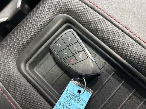 Used 2023 Chevrolet Suburban RST image 23