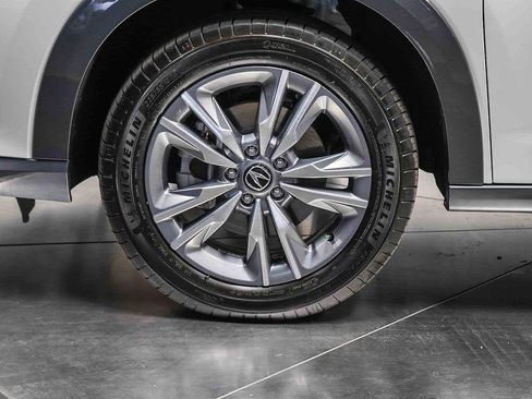 Certified 2025 Acura ADX AWD image 10