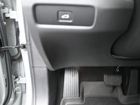 Used 2024 Volvo S60 B5 Plus w/ Protection Package Premier FWD image 16