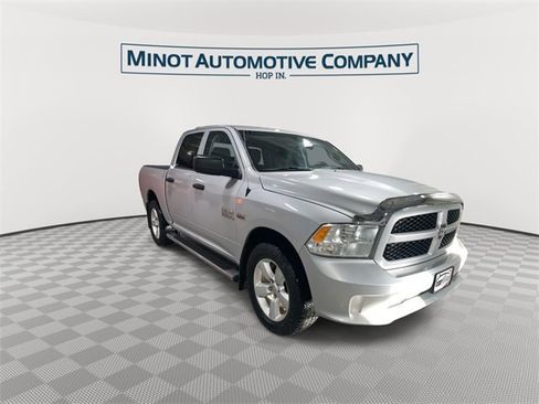 Used 2015 RAM 1500 Express image 2