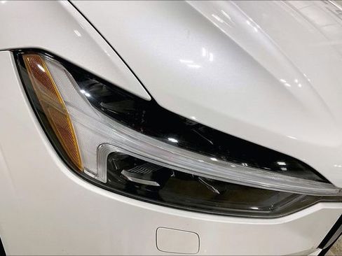 Certified 2023 Volvo XC60 B5 Plus w/ Protection Package Premier image 30