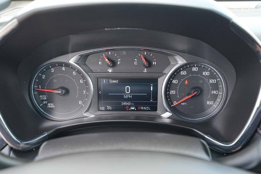 Used 2024 Chevrolet Equinox RS w/ LPO, Floor Liner Package AWD/4WD image 38
