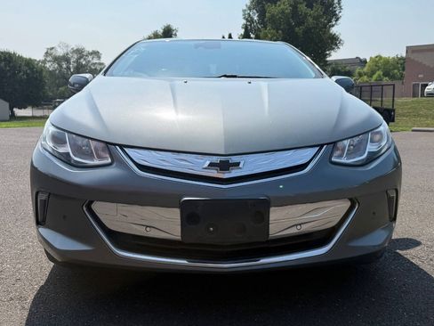 Used 2017 Chevrolet Volt Premier w/ Driver Confidence II Package FWD image 2