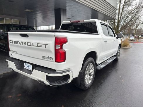 Used 2021 Chevrolet Silverado 1500 High Country w/ Technology Package image 4