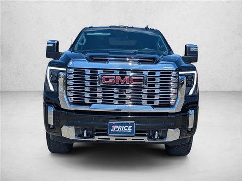 Used 2024 GMC Sierra 2500 Denali w/ Denali Reserve Package AWD/4WD image 2