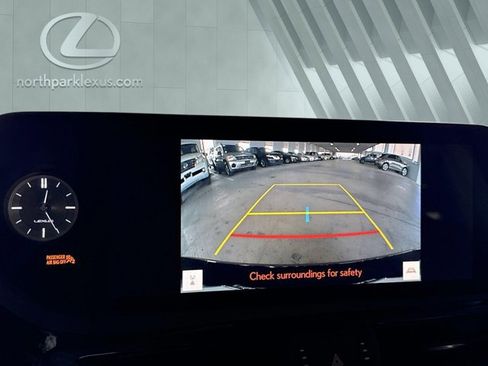 Certified 2023 Lexus ES 350 w/ Premium Package image 17