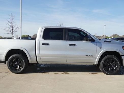 New 2026 RAM 1500 4x4 Crew Cab image 10