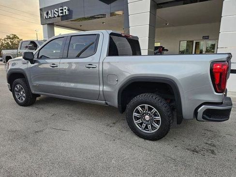 Used 2025 GMC Sierra 1500 AT4 AWD/4WD image 2