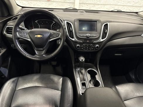 Used 2021 Chevrolet Equinox LT AWD/4WD image 12