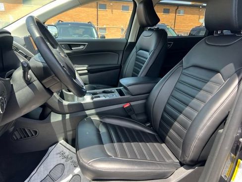 Certified 2024 Ford Edge SEL w/ Convenience Package AWD/4WD image 18
