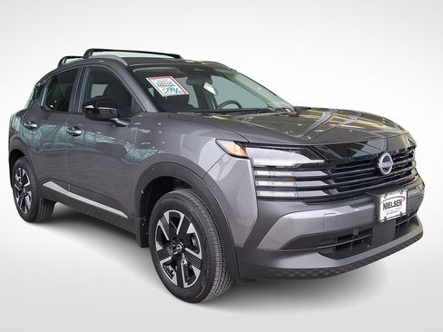 Used 2026 Nissan Kicks SV w/ Cold Weather Package image 1