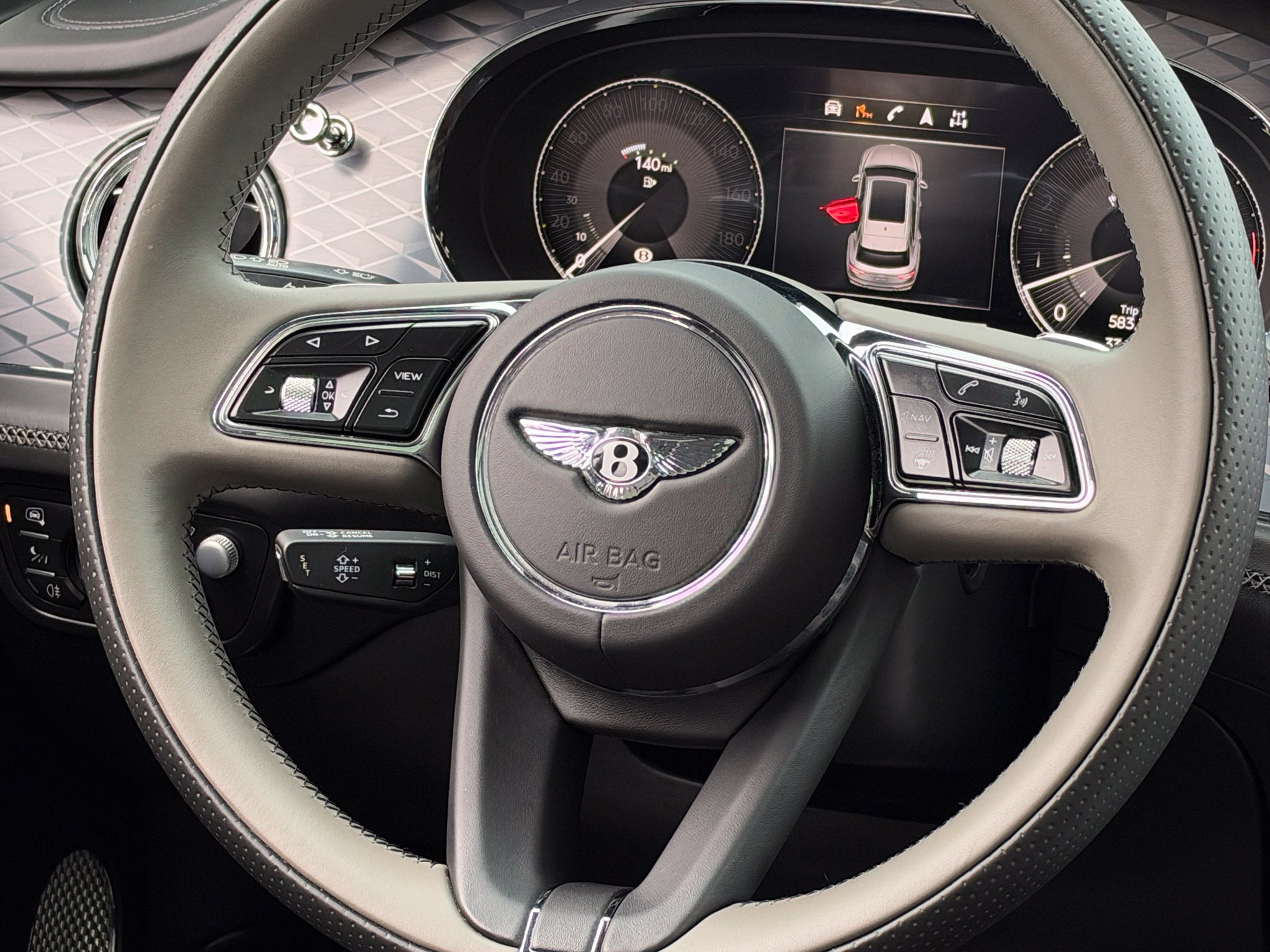 Used 2022 Bentley Bentayga Speed AWD/4WD image 27