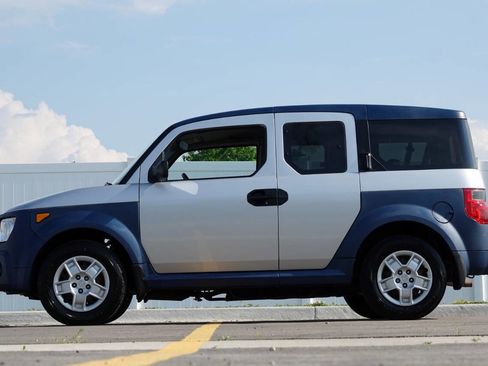 Used 2006 Honda Element LX image 11