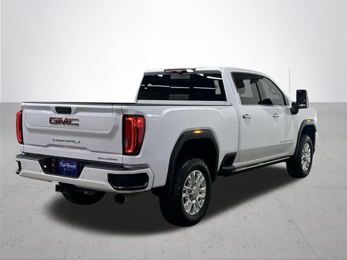 Used 2022 GMC Sierra 3500 Denali w/ Denali Ultimate Package image 10