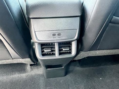 New 2027 Chevrolet Equinox LT w/ Convenience Package II AWD/4WD image 18