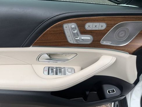Certified 2025 Mercedes-Benz GLE 53 AMG 4MATIC image 16
