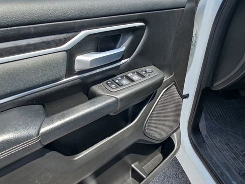 Used 2022 RAM 1500 Big Horn AWD/4WD image 11