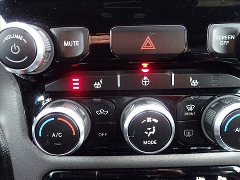 Used 2020 RAM 1500 Rebel w/ Rebel Level 2 Equipment Group AWD/4WD image 17