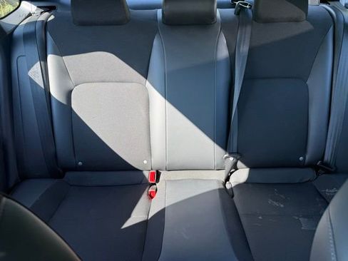 Used 2023 Honda Civic Sport image 15