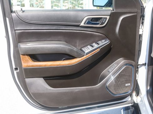 Used 2019 GMC Yukon Denali w/ Denali Ultimate Package image 23