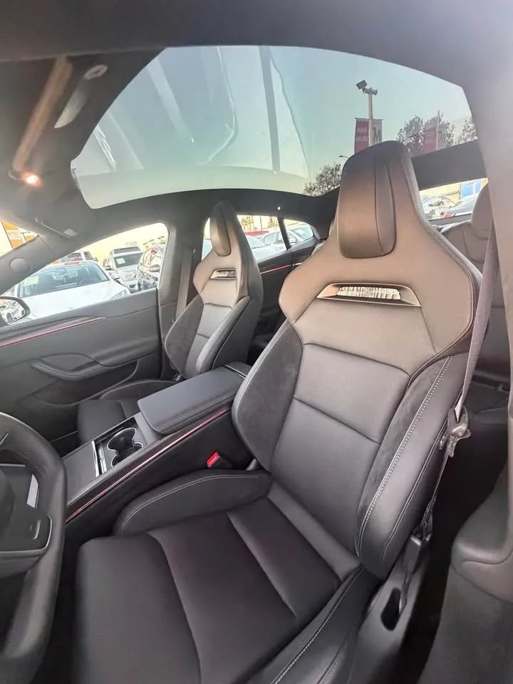 Used 2026 Tesla Model S Plaid AWD/4WD image 14
