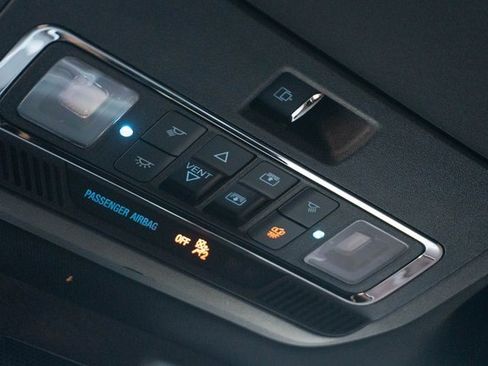 Used 2022 Ford F150 Lariat w/ Equipment Group 502A High image 46