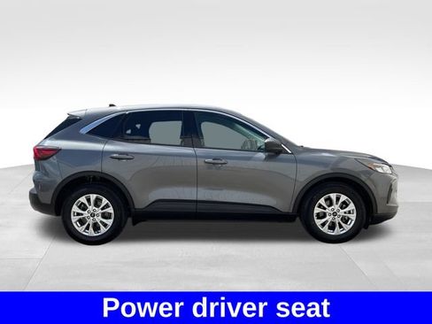 Used 2023 Ford Escape Active FWD image 6