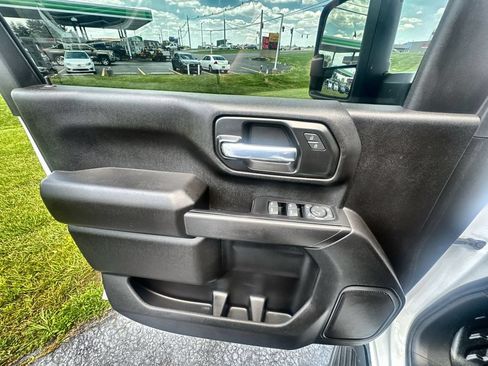 Used 2024 GMC Sierra 2500 Pro w/ Convenience Package AWD/4WD image 13