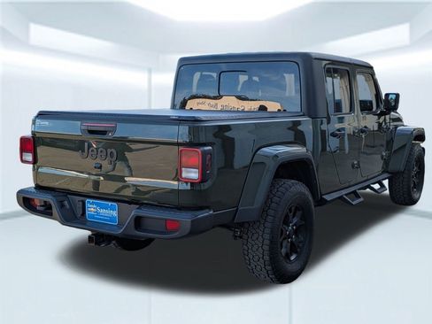 Used 2021 Jeep Gladiator Sport image 6